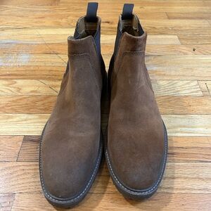 Johnston & Murphy Suede Chelsea Boots